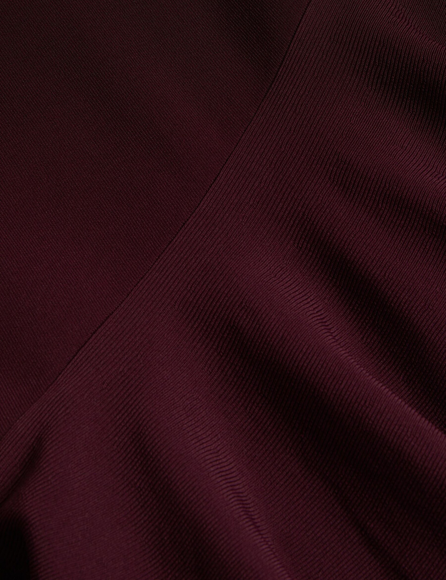 samalee - flippy hem strikket midikjole